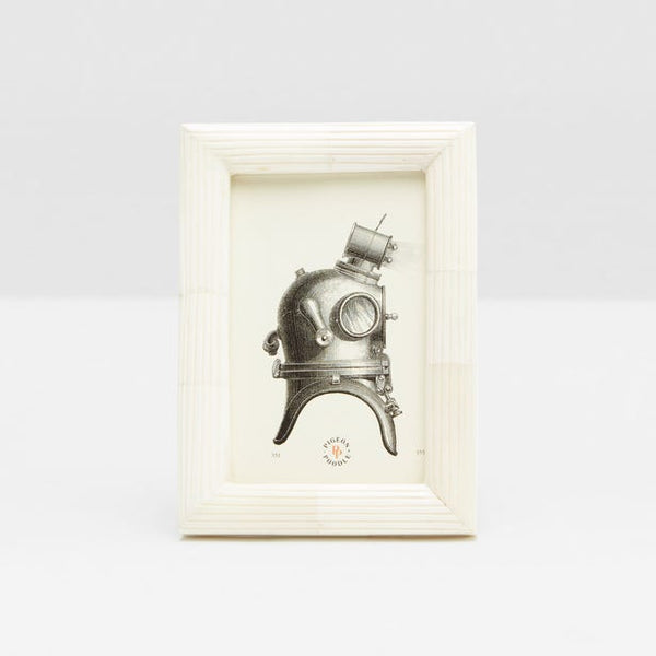 Velden Frame