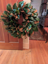 The Classic 30-inch Lucknow Southern Fresh Magnolia Wreath: 30-inch