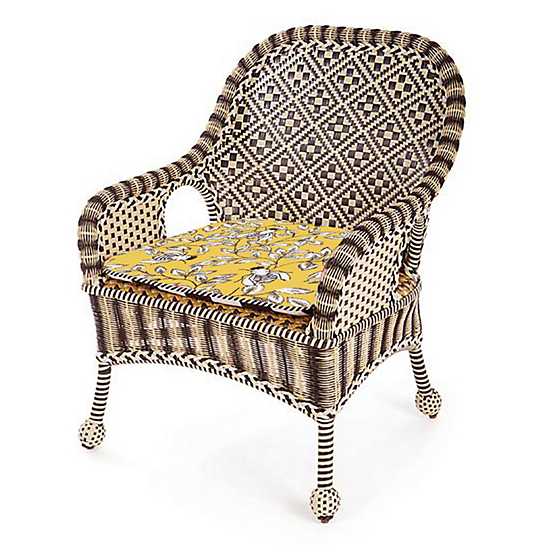 Queen Bee Courtyard Chair