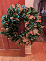 The Classic 30-inch Lucknow Southern Fresh Magnolia Wreath: 30-inch