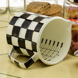 Courtly Check 7-Cup Measuring Cup