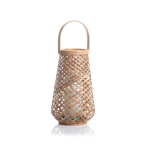 Maris Rattan Lantern