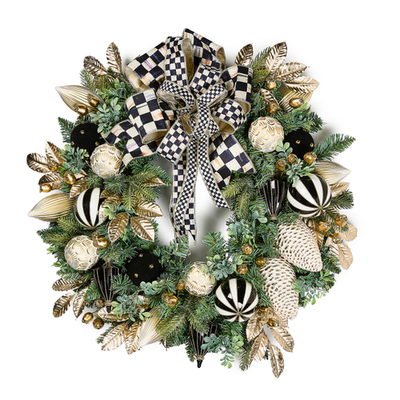 Courtly Noel Illuminated 26