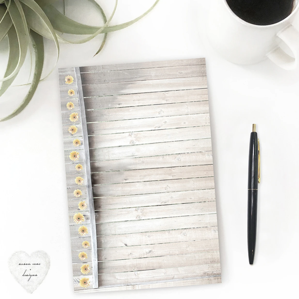 Daisy Picket Fence - Notepad