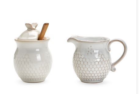 BEE HONEYCOMB SUGAR AND CREAMER SET WITH WOODEN SPOON